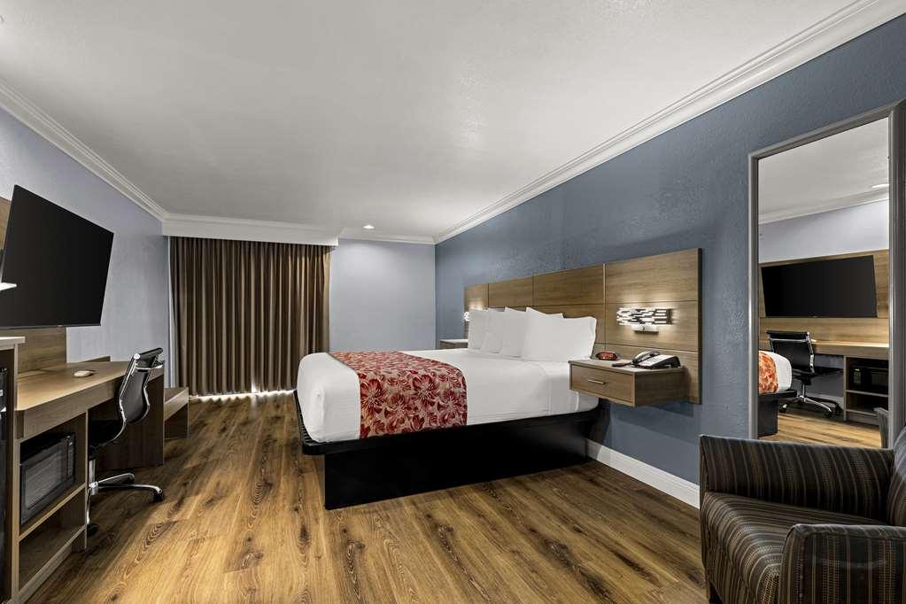 Best Western Moreno Hotel & Suites Moreno Valley Pokoj fotografie