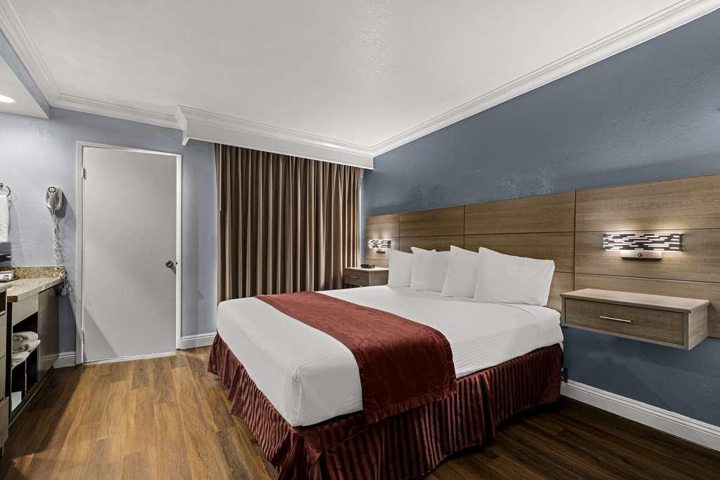 Best Western Moreno Hotel & Suites Moreno Valley Pokoj fotografie